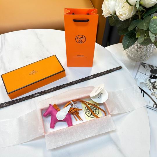 HERMES keyring 04lyh28 (28)