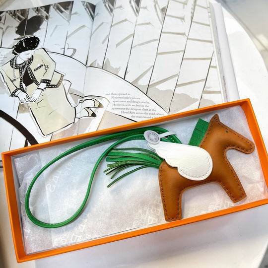 HERMES keyring 04lyh28 (6)