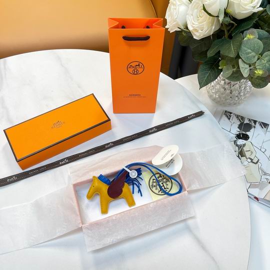 HERMES keyring 04lyh28 (7)