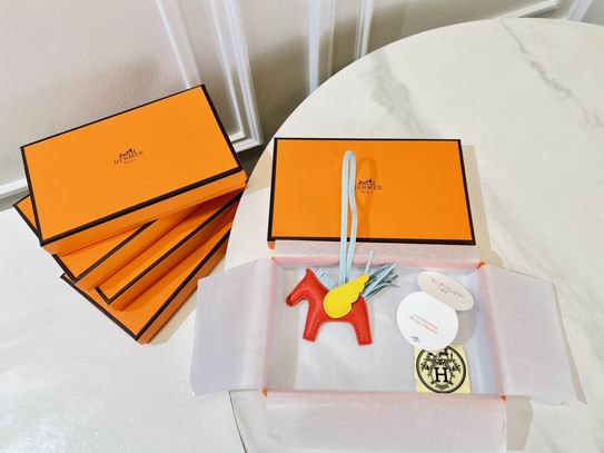 HERMES keyring 04lyh29 (19)