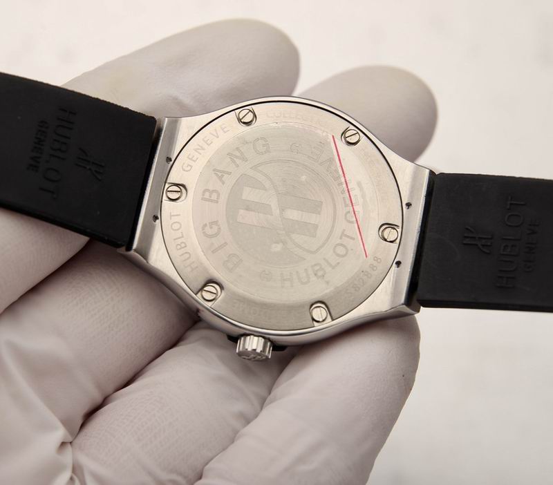 Hublot 34mm 06 (5)