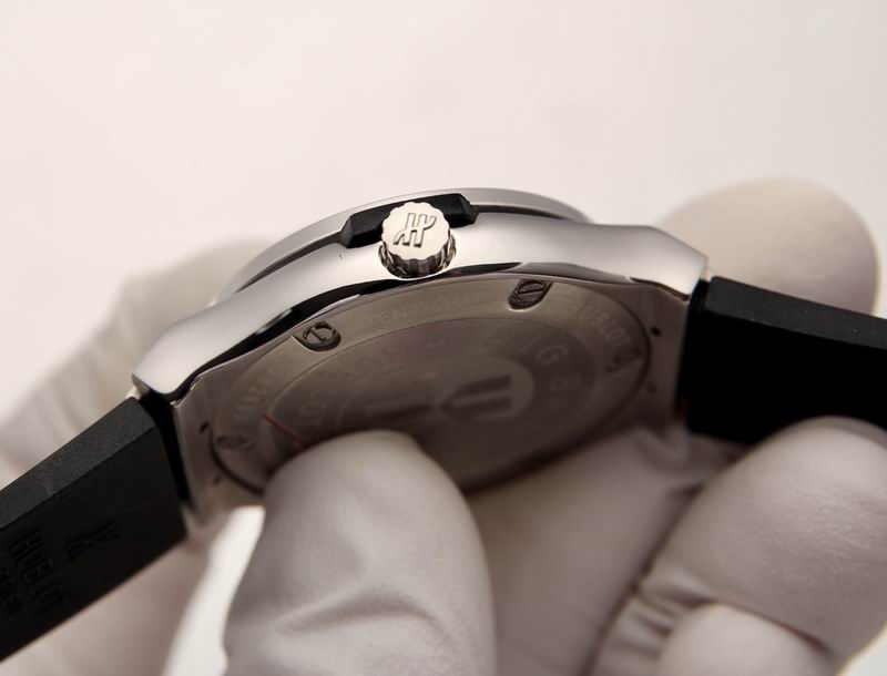 Hublot 34mm 06 (9)