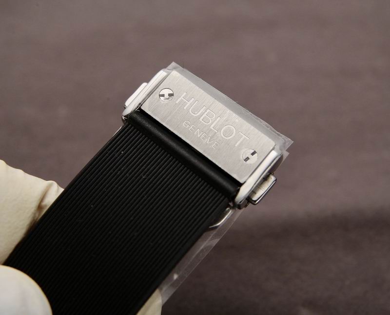 Hublot 42mm 02 (2)