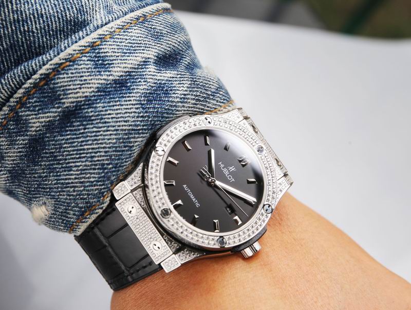 Hublot 45mm 05 (2)