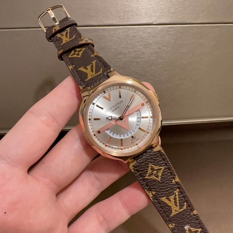LV 42mm 11 (6)