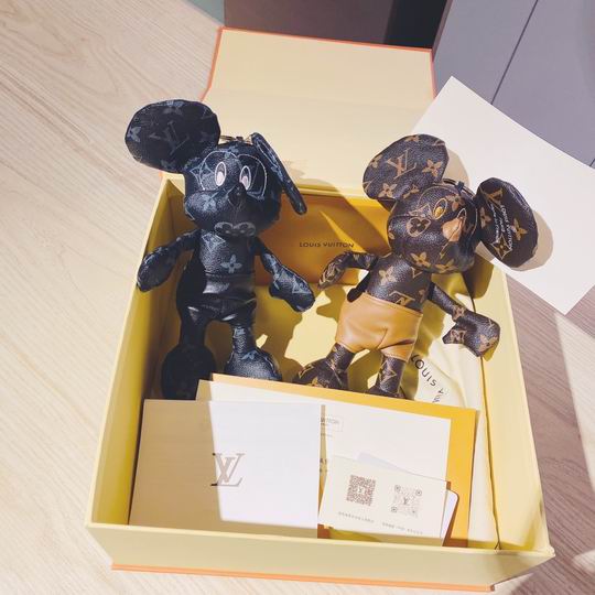 LV keyring 米奇米老鼠 (8)