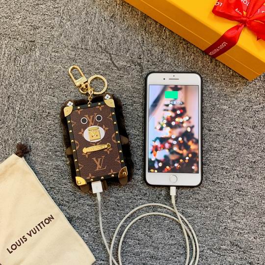 LV keyring 老花小熊 (9)