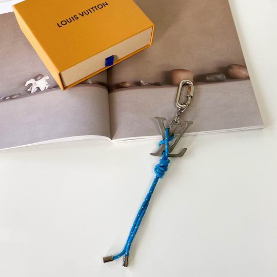 LV keyring 04lyh338 (1)