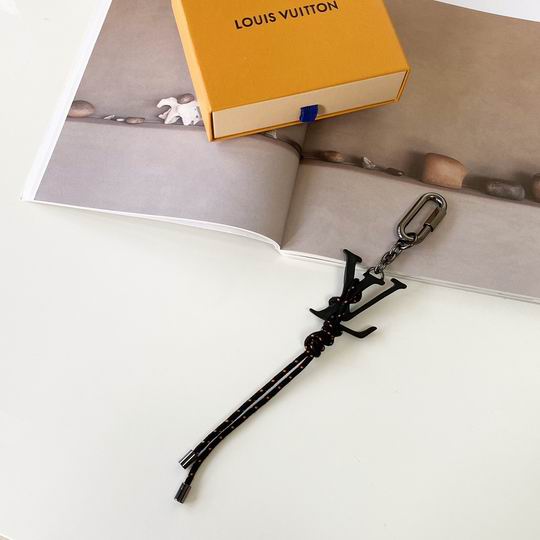 LV keyring 04lyh338 (7)