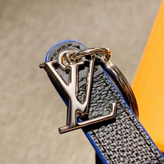 LV keyring 04lyh345 (14)