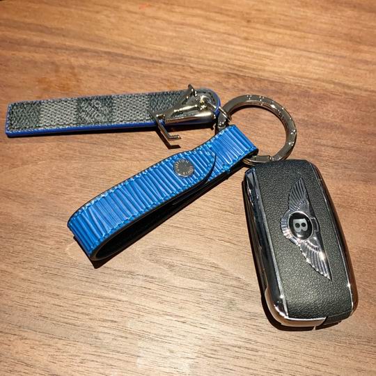 LV keyring 04lyh345 (17)