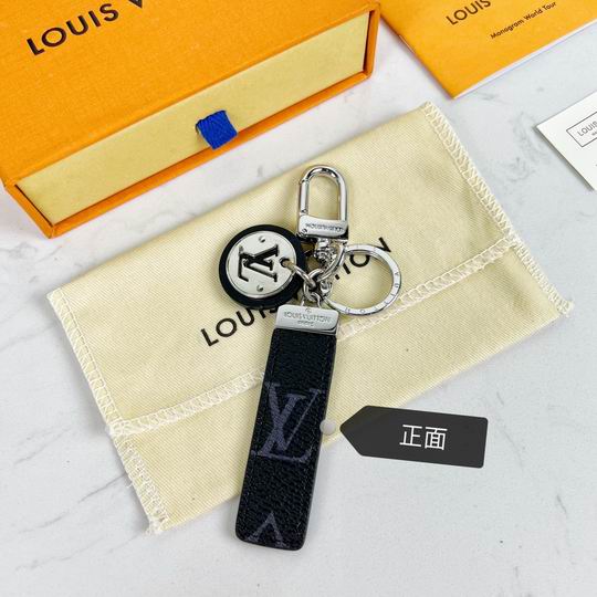 LV keyring 04lyh347 (14)