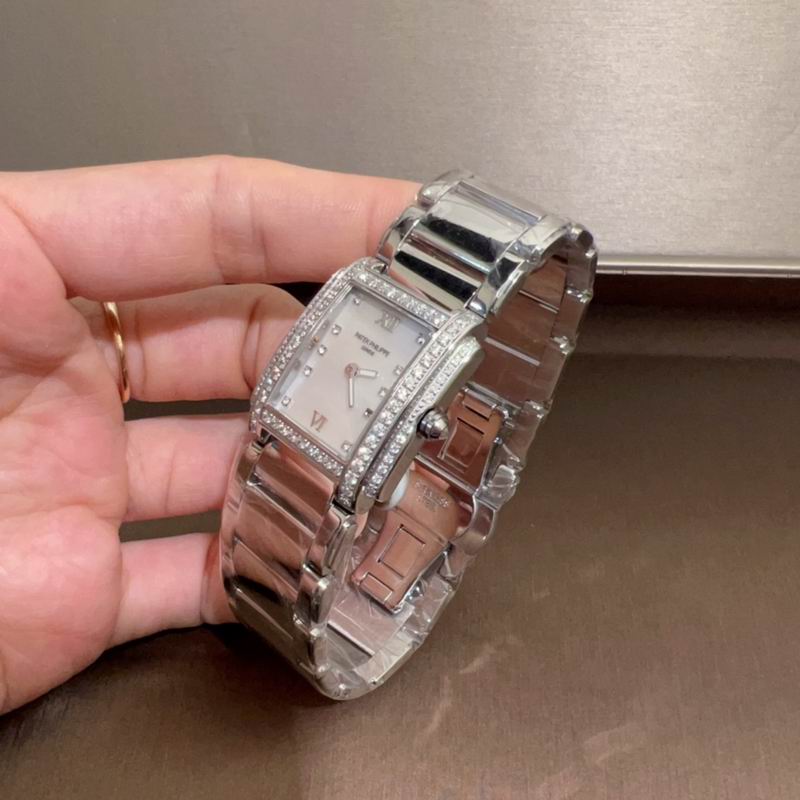 Patek Philippe 26.3mm 50 (13)