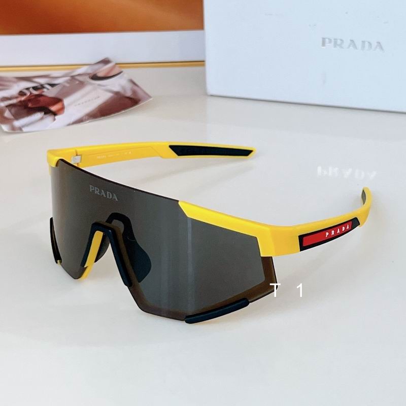 Prada 04W a08