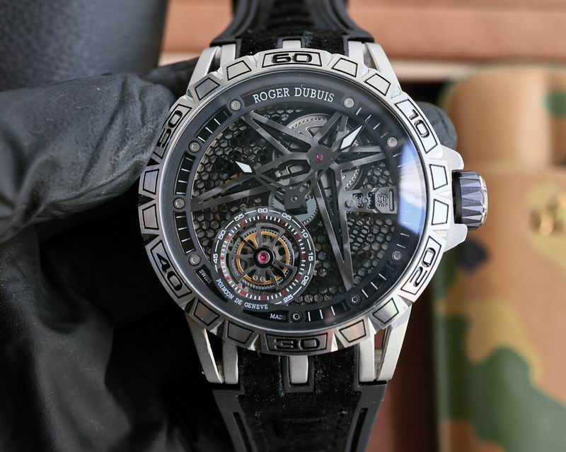 Roger Dubuis 46mm 21 (21)