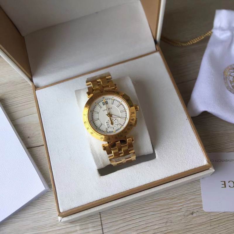 Versace 42mm 66 (1)