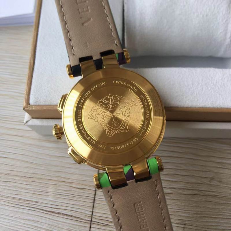 Versace 42mm 67 (2)