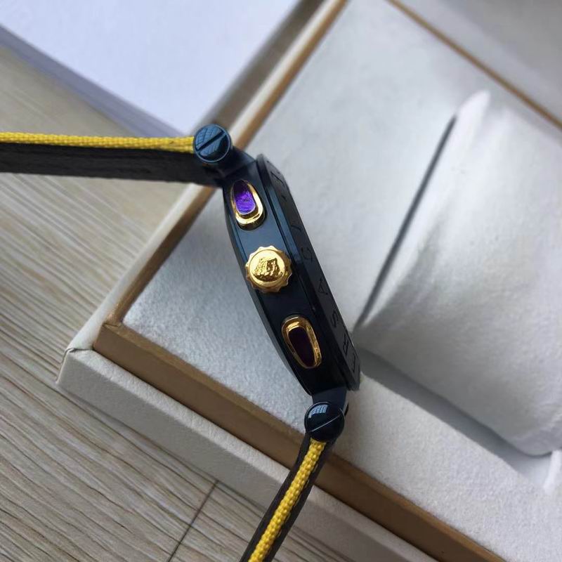 Versace 42mm 67 (20)