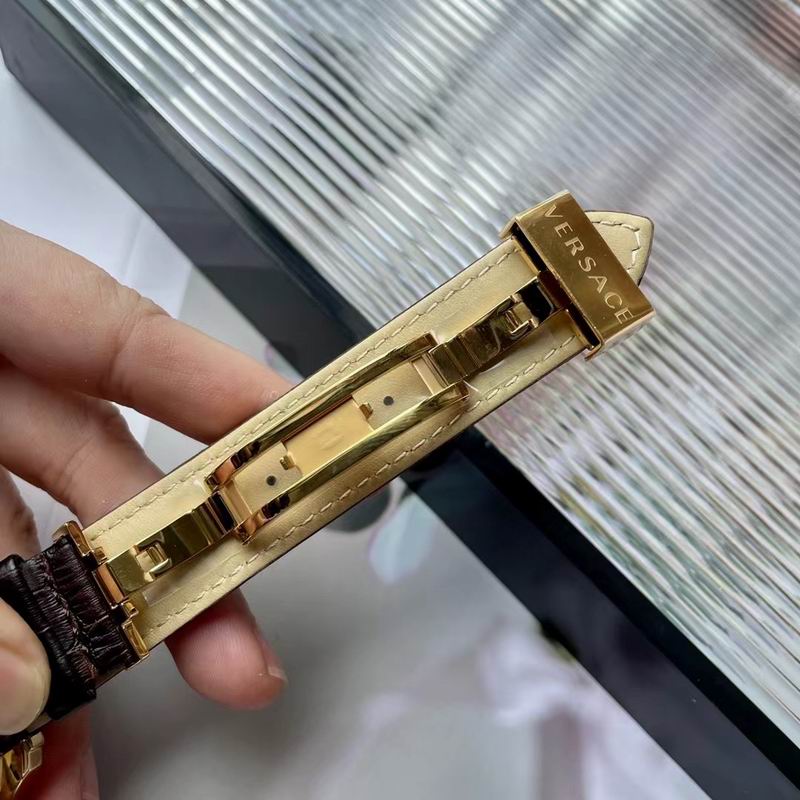 Versace 44mm 49 (21)