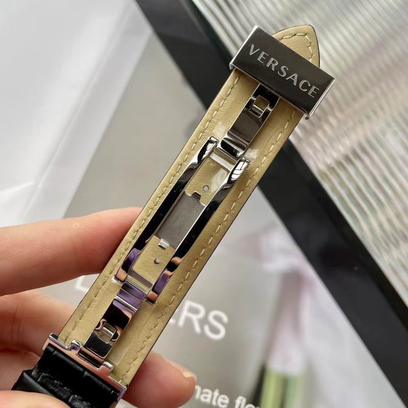 Versace 44mm 49 (38)