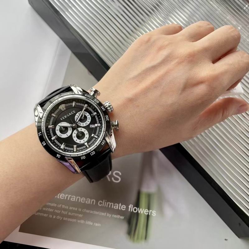 Versace 44mm 49 (42)