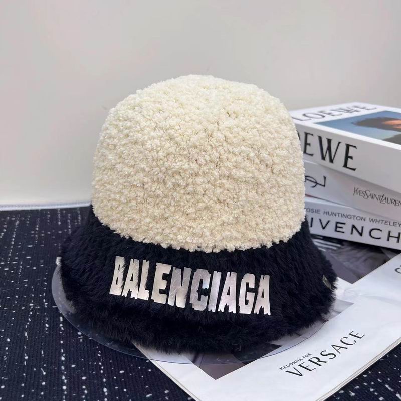 Balenciaga hat dx (4)