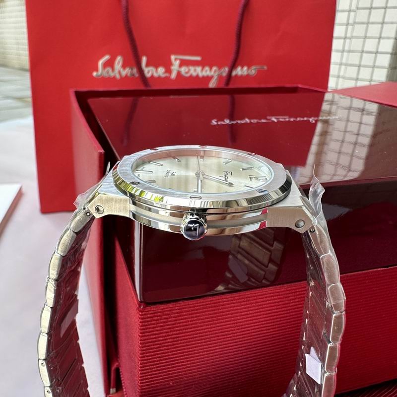 Ferragamo 41mm 50 (3)