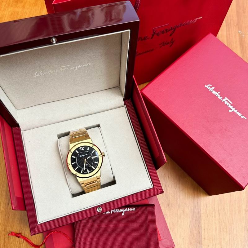 Ferragamo 43mm 24 (64)