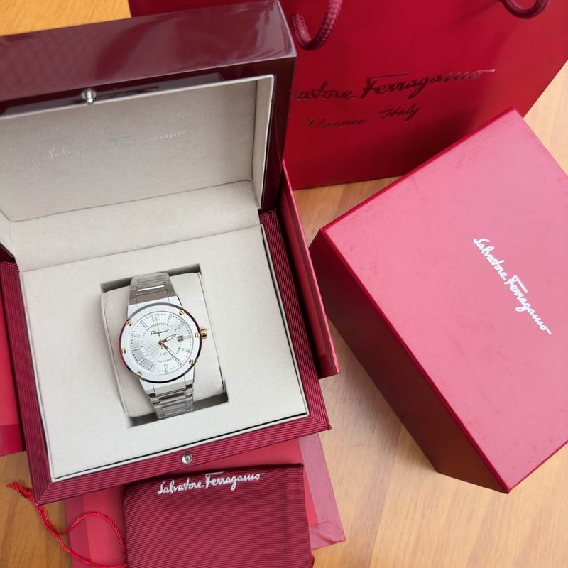 Ferragamo 43mm 24 (73)