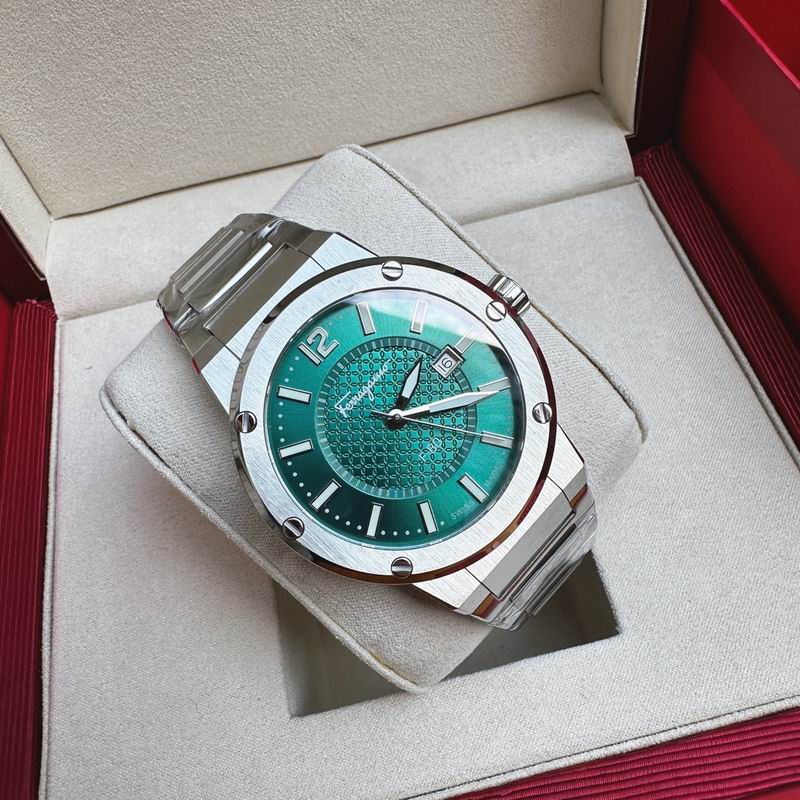 Ferragamo 43mm 24 (77)
