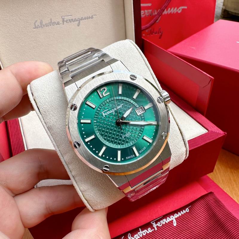Ferragamo 43mm 24 (78)