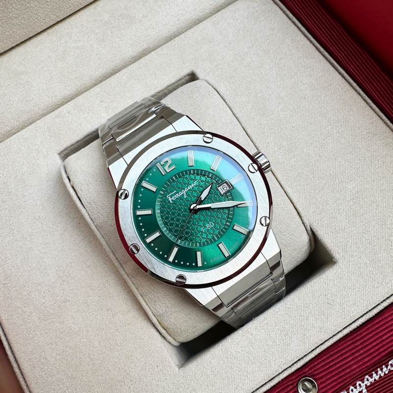 Ferragamo 43mm 24 (79)