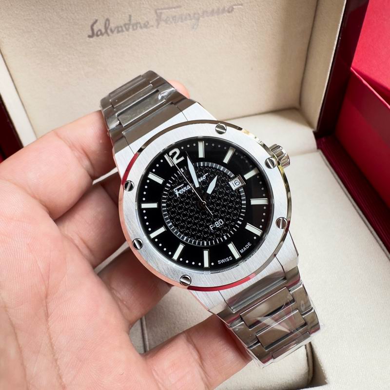 Ferragamo 43mm 24 (90)