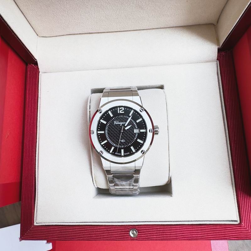 Ferragamo 43mm 24 (91)