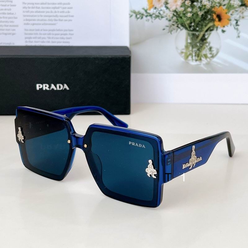 PRADA PR135 64-10-145 a05