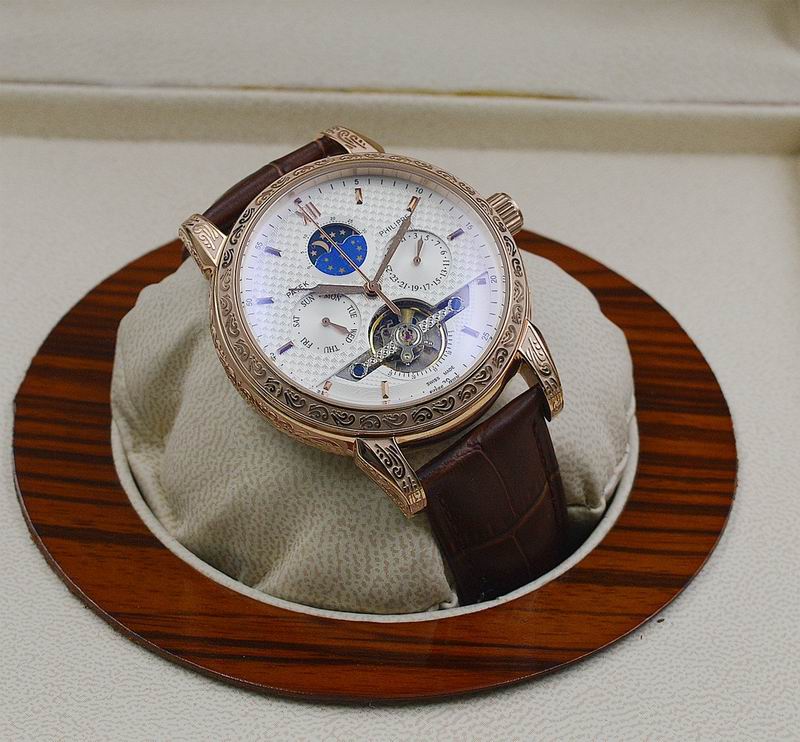 Patek Philippe 44mm 08 (1)