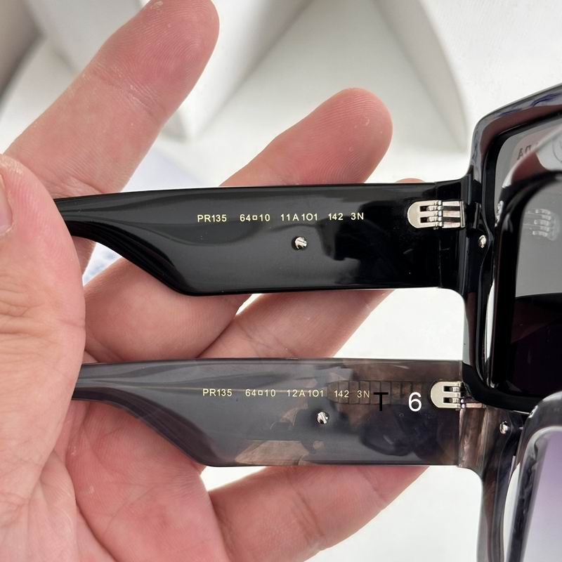 Prada PR135 64-10-145 e08