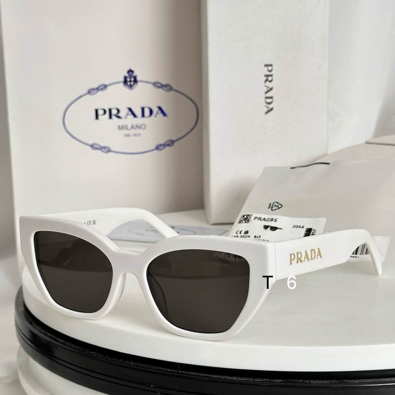 Prada PRA09S 53 18-145 e02