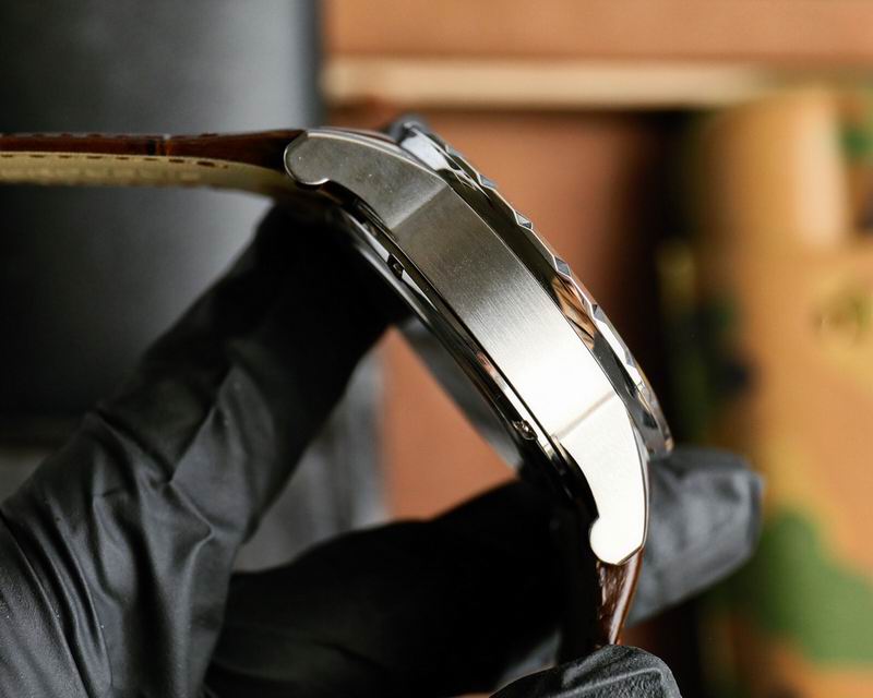 Roger Dubuis 46mm 09 (4)