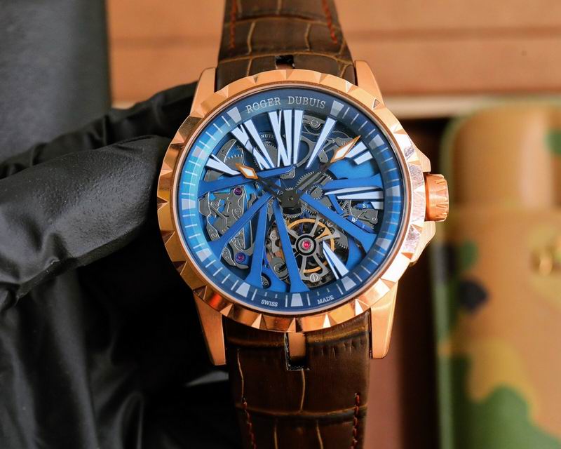 Roger Dubuis 46mm 12 (25)