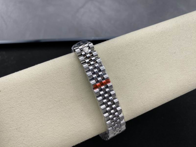 Rolex 31mm 19-Date Just (4)