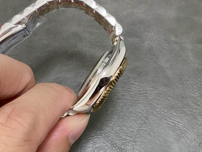 Rolex 31mm 28-Date Just (4)