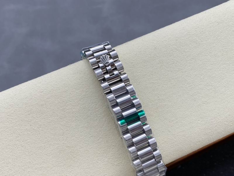 Rolex 31mm 49-Date just (1)