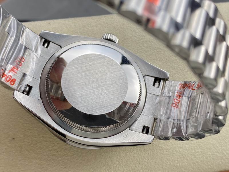 Rolex 36mm 09-Day date (11)