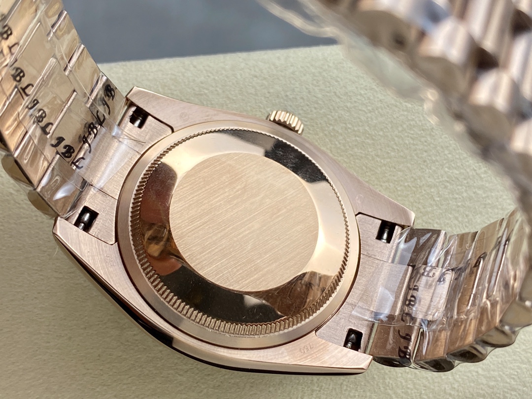 Rolex 36mm 12-Day date (2)