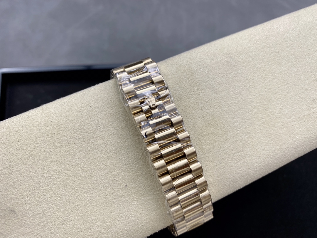 Rolex 36mm 13-Day date (18)