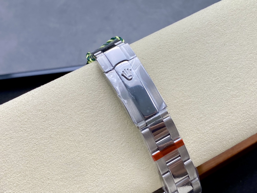 Rolex 36mm 44-Day date (1)