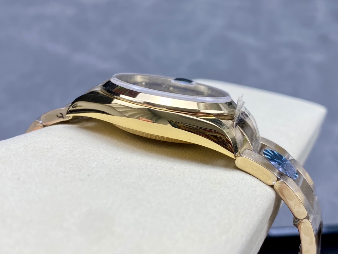 Rolex 36mm 45-Day date (4)