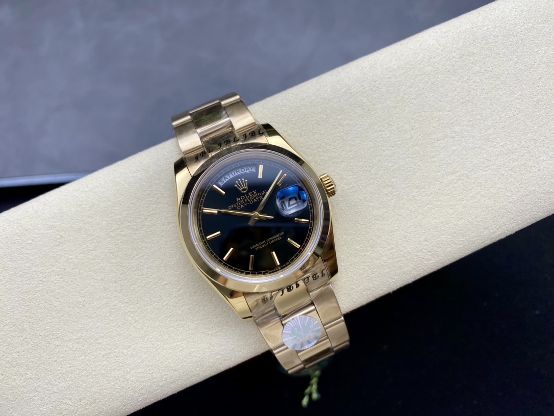 Rolex 36mm 45-Day date (6)