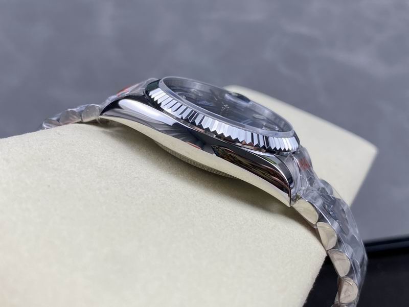 Rolex 36mm 48-day date (40)